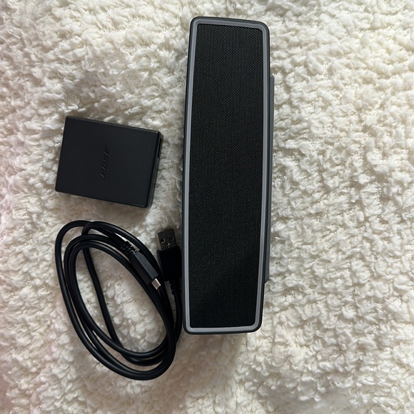 Bose SoundLink mini ll special  edition. - Picture 7 of 9